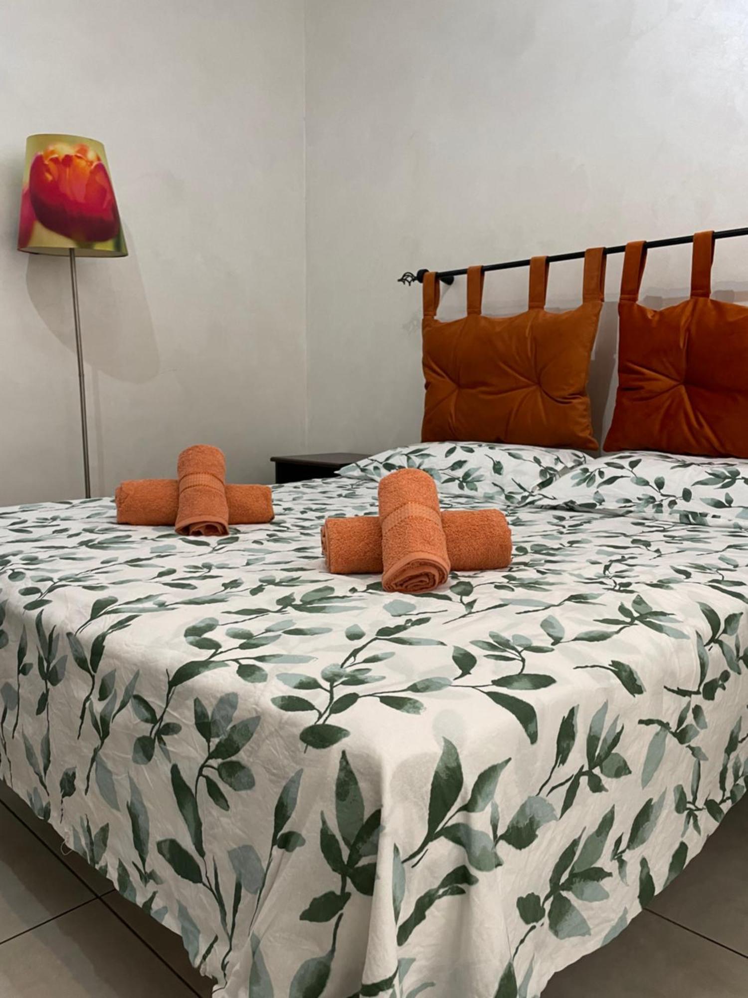 Home With Parking Near The Airport And Beach Fiumicino Exterior foto